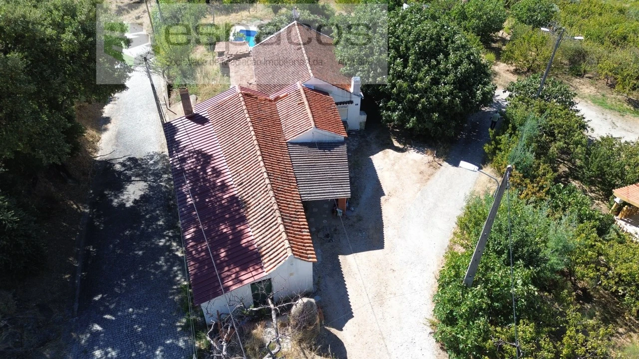 Quinta T4 para Venda em Vale de Prazeres e Mata da Rainha Foto 8
