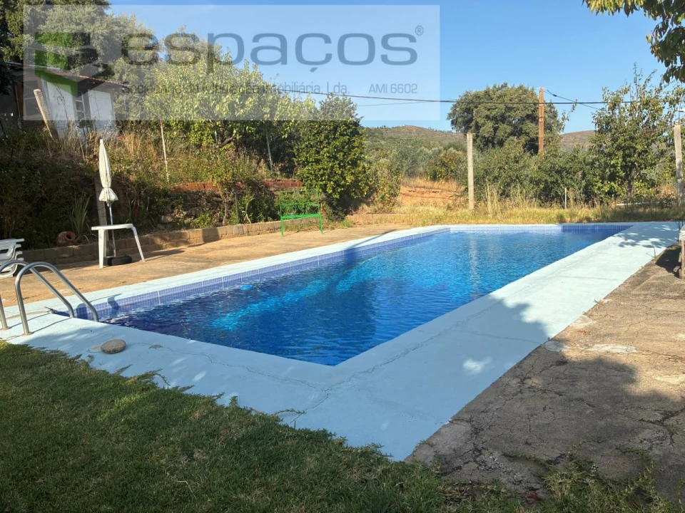Quinta T4 para Venda em Vale de Prazeres e Mata da Rainha Foto 4