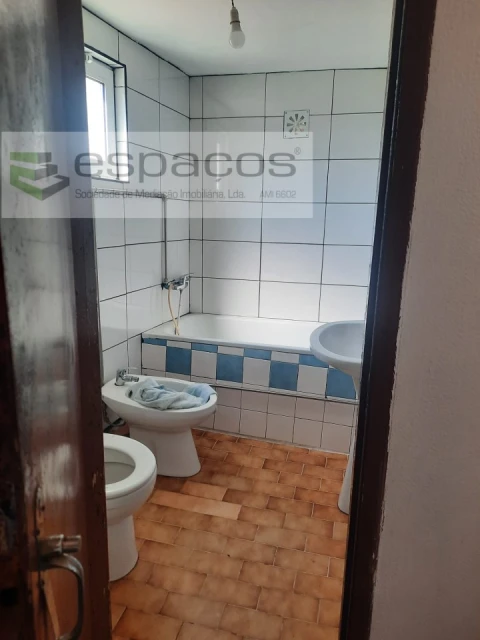 Quinta T4 para Venda em Vale de Prazeres e Mata da Rainha