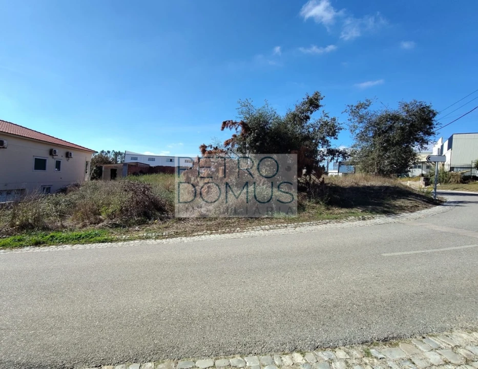 Terreno para Venda em Santa Eufémia e Boa Vista Foto 2