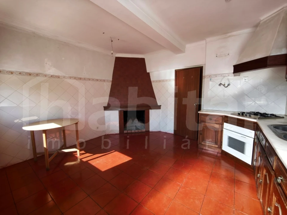 Apartamento T2 para Venda em Benavente Foto 5