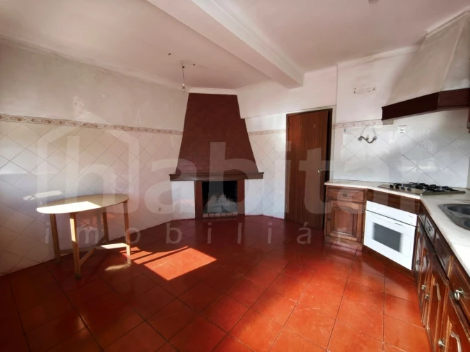 Apartamento T2 para Venda em Benavente Foto 5