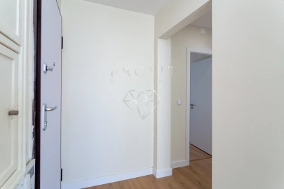 Apartamento T2 para Venda em Venteira