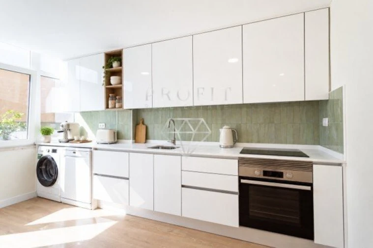 Apartamento T2 para Venda em Venteira Foto 6