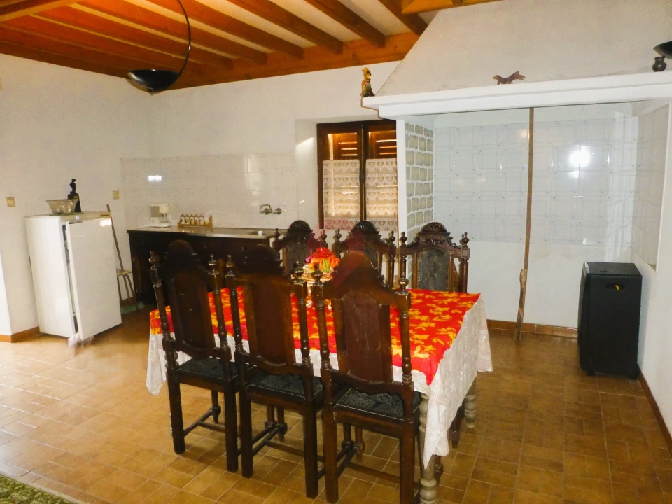 Moradia T4 para Venda em Barbeita Foto 11