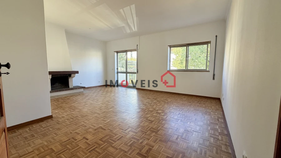 Apartamento T3 para Venda em Leiria, Pousos, Barreira e Cortes Foto 4
