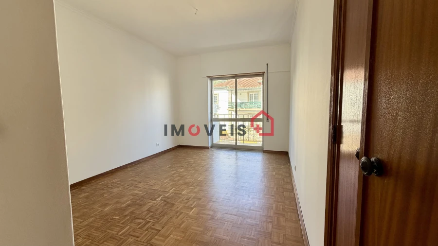 Apartamento T3 para Venda em Leiria, Pousos, Barreira e Cortes Foto 19