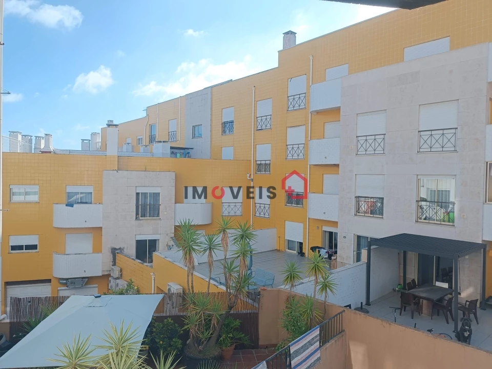 Apartamento T3 para Venda em Leiria, Pousos, Barreira e Cortes Foto 14