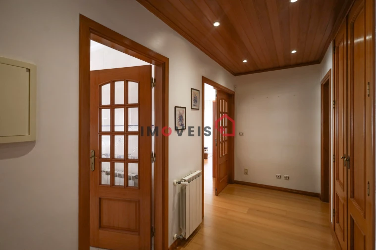 Apartamento T3 para Venda em Marinha Grande Foto 7