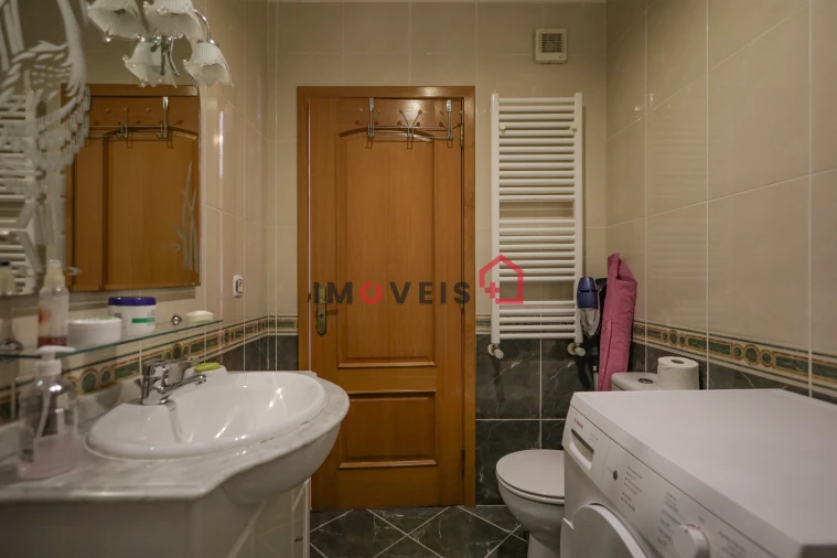 Apartamento T3 para Venda em Marinha Grande Foto 11
