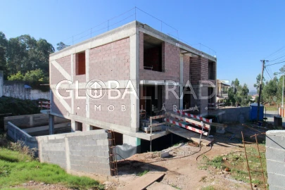 Moradia T3 para Venda em Fânzeres e São Pedro da Cova