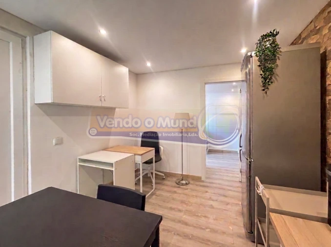 Terreno para Venda em Sarilhos Grandes Foto 3