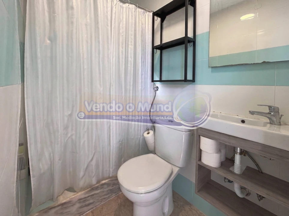 Terreno para Venda em Sarilhos Grandes Foto 11