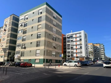 Apartamento T2 para Venda em União das Freguesias de Setúbal