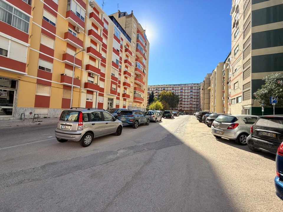Apartamento T2 para Venda em União das Freguesias de Setúbal Foto 14