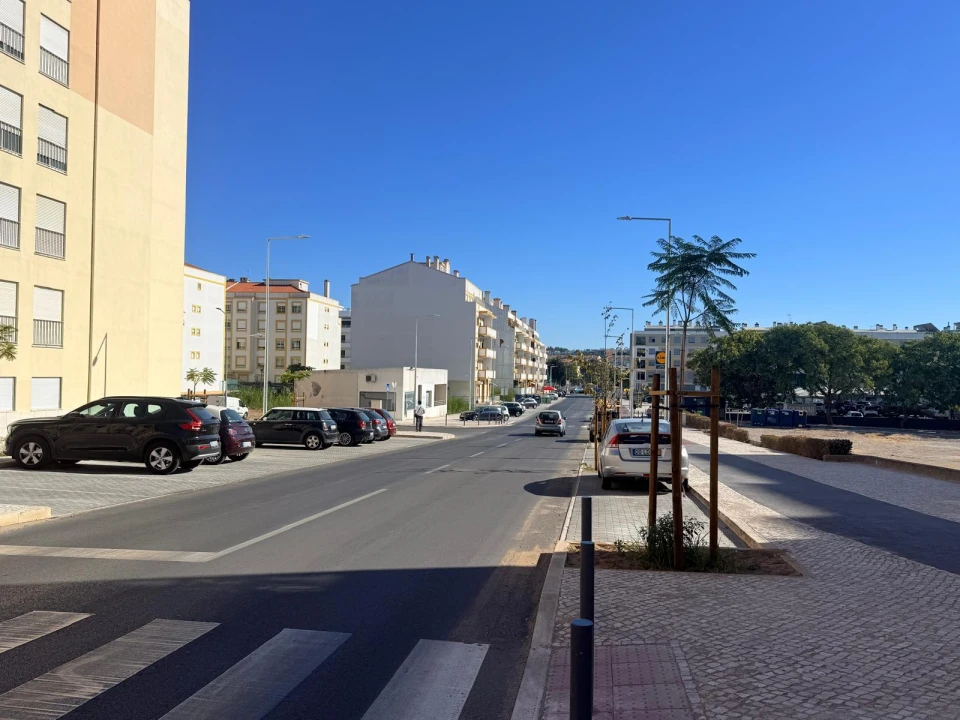 Apartamento T2 para Venda em União das Freguesias de Setúbal Foto 11