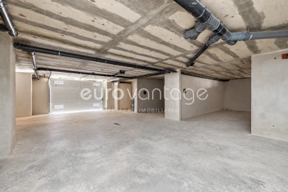Apartamento T1 para Venda em Parceiros e Azoia