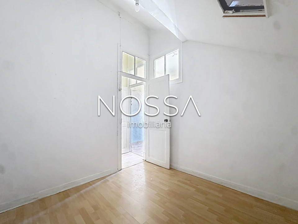 Apartamento T2 para Venda em Beato Foto 14