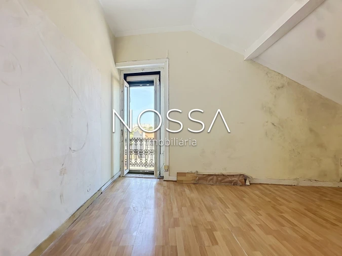 Apartamento T2 para Venda em Beato Foto 19