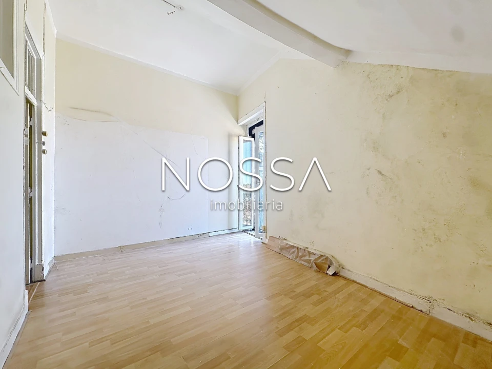 Apartamento T2 para Venda em Beato Foto 17