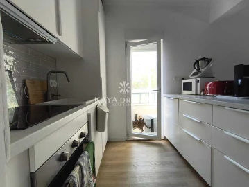 Apartamento T1 para Venda em Águas Livres