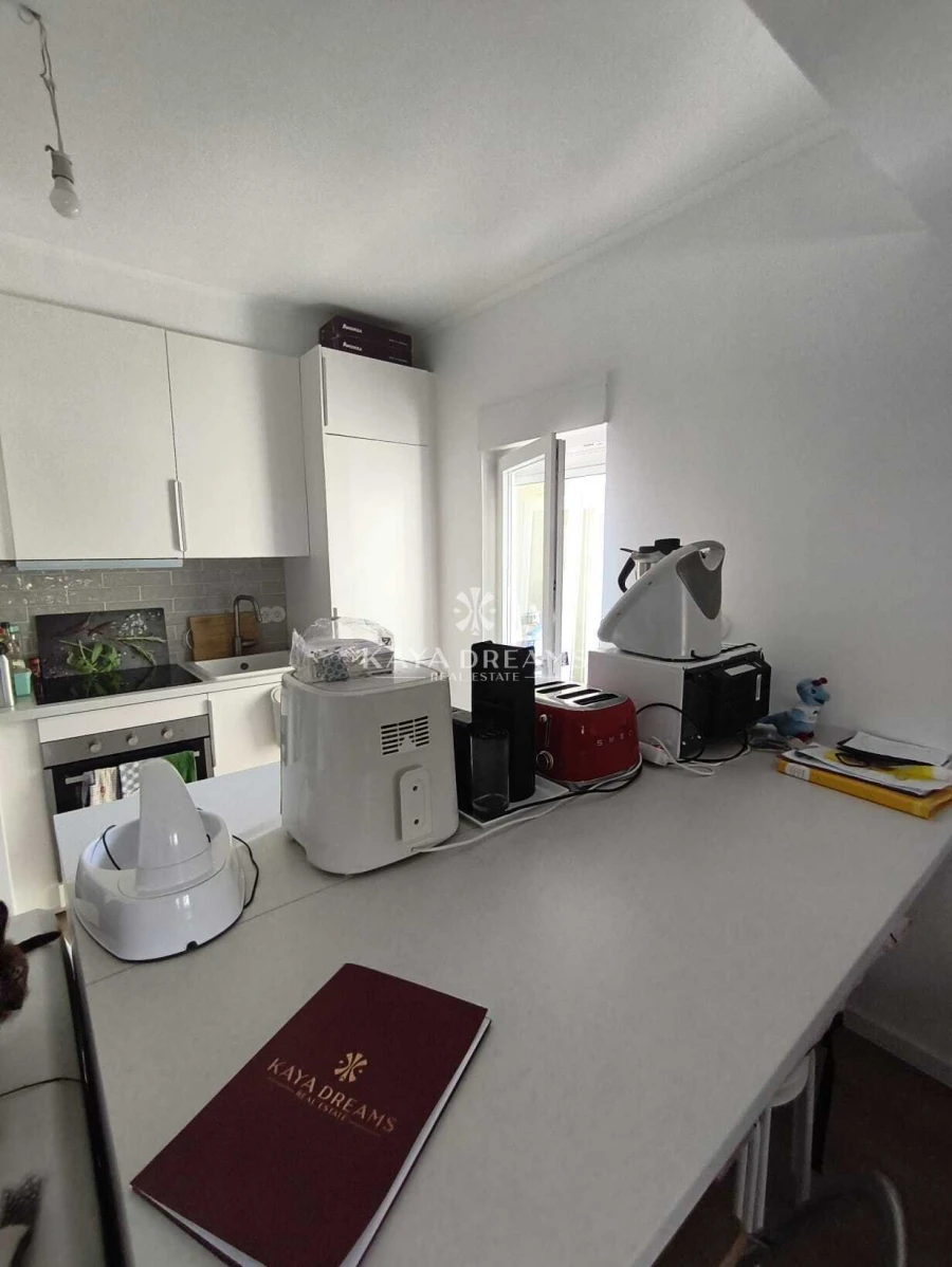 Apartamento T1 para Venda em Águas Livres Foto 2