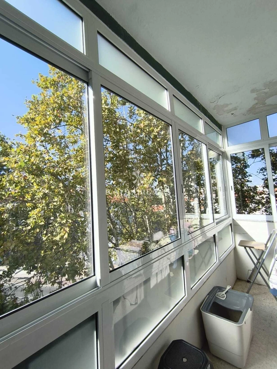 Apartamento T1 para Venda em Águas Livres Foto 8