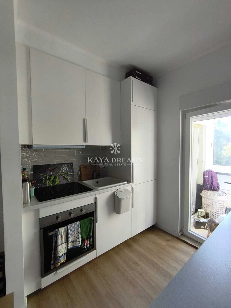 Apartamento T1 para Venda em Águas Livres Foto 4