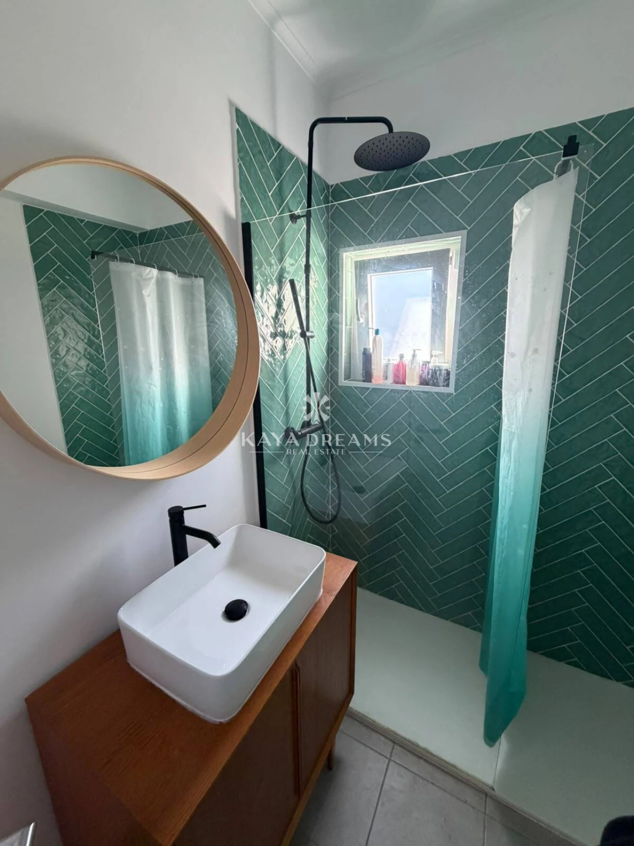 Apartamento T1 para Venda em Águas Livres Foto 13