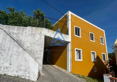 Moradia T6 para Venda em Tancos