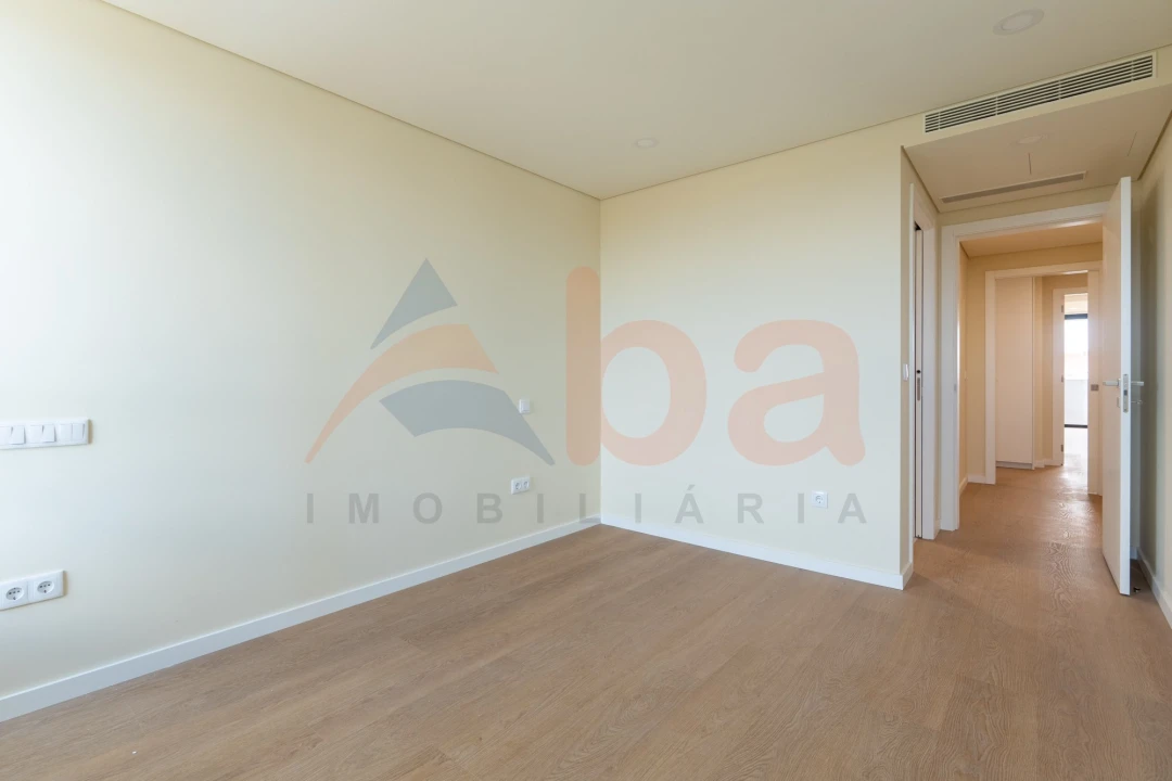 Apartamento T3 para Venda em Esgueira Foto 17