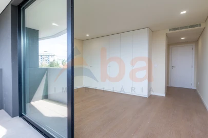 Apartamento T3 para Venda em Esgueira