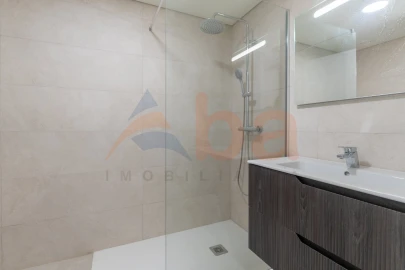 Apartamento T3 para Venda em Esgueira