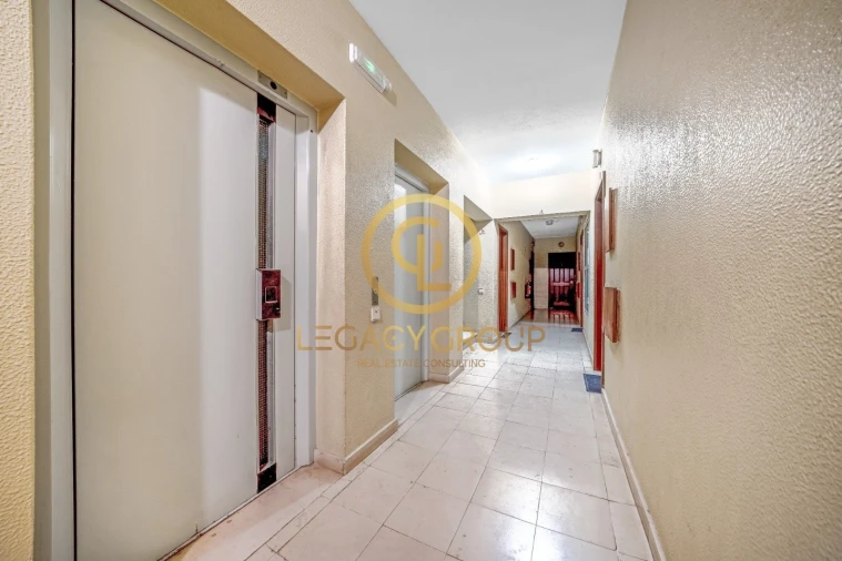 Apartamento T2 para Venda em Armação de Pera Foto 19