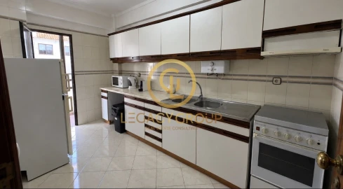 Apartamento T1 para Venda em Quarteira