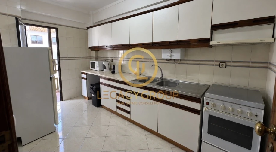 Apartamento T1 para Venda em Quarteira Foto 17