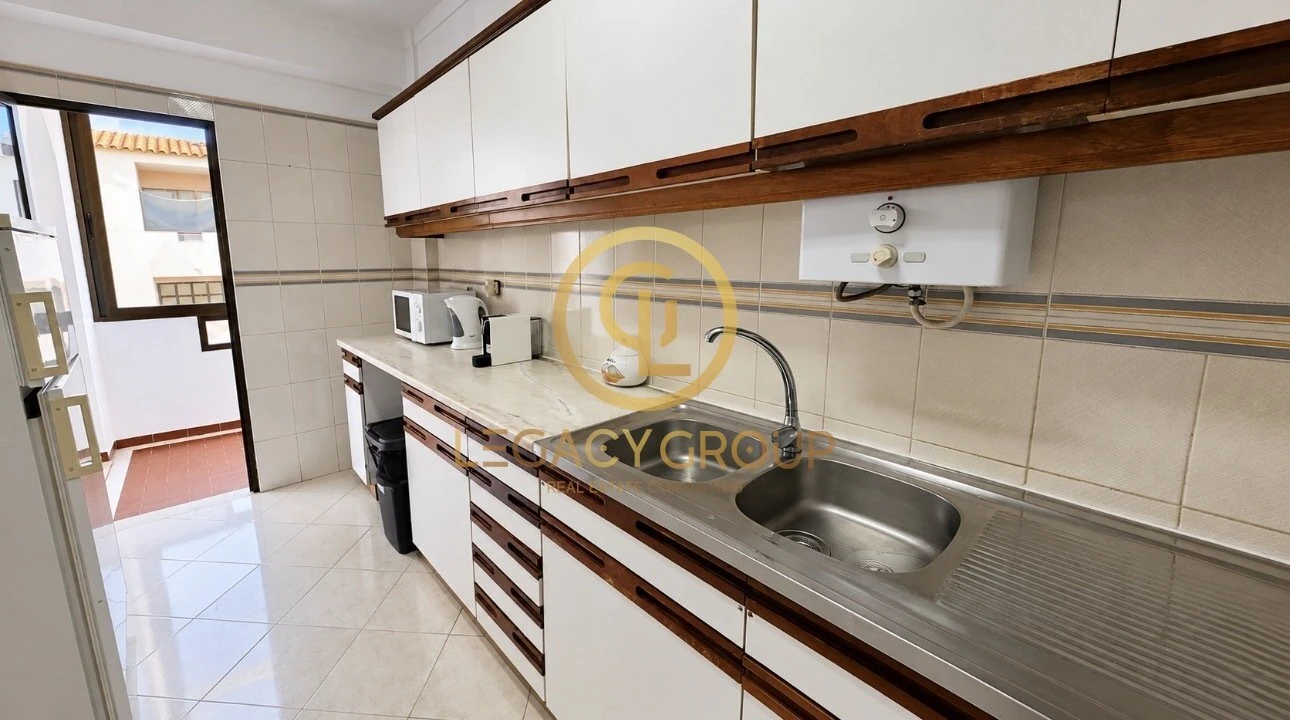Apartamento T1 para Venda em Quarteira Foto 19