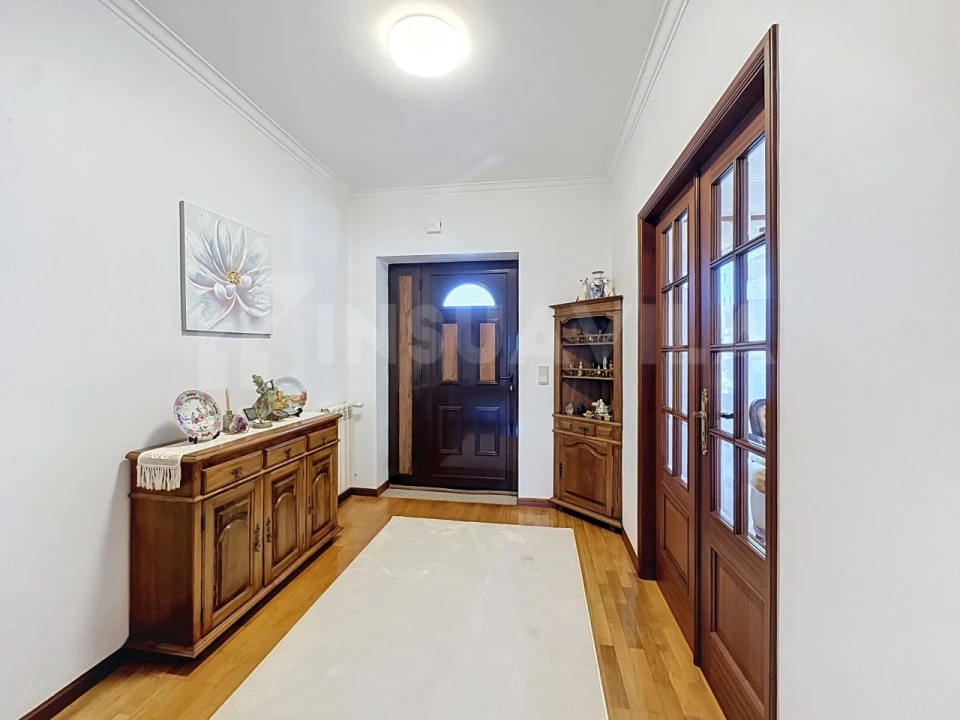 Moradia T5 para Venda em Venade e Azevedo Foto 17