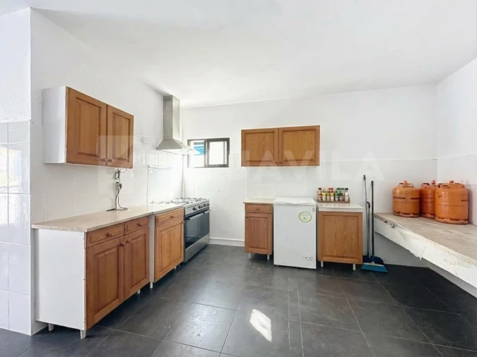 Moradia T5 para Venda em Venade e Azevedo Foto 34
