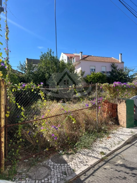 Terreno para Venda em Camarate, Unhos e Apelação