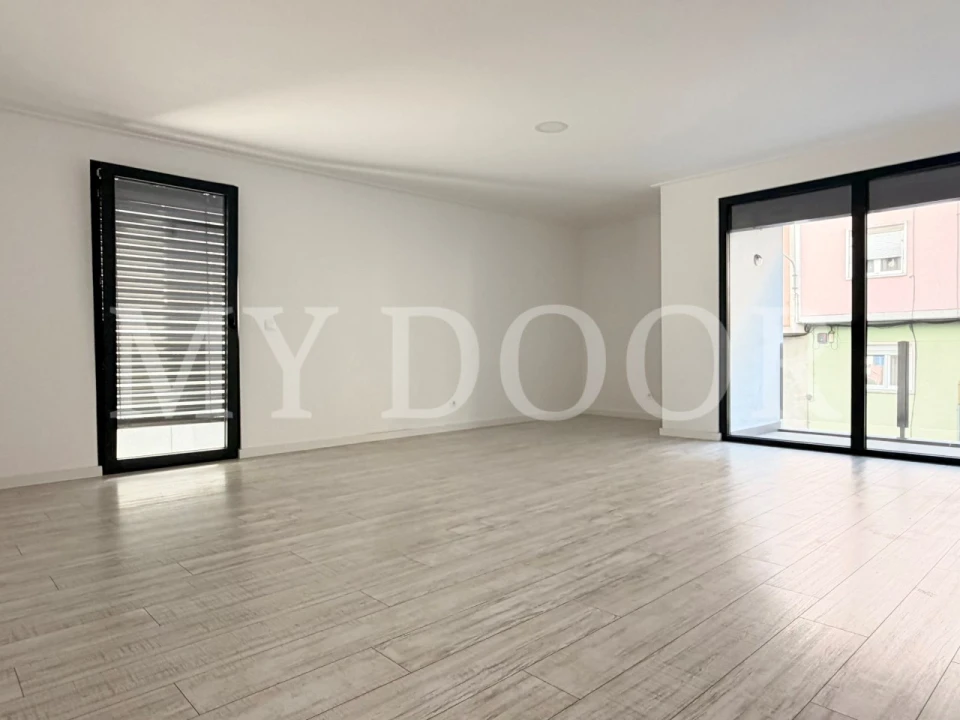 Apartamento T3 para Venda em Moscavide e Portela Foto 8