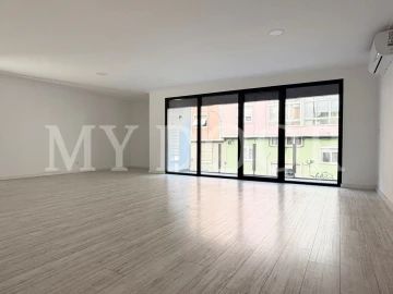 Apartamento T3 para Venda em Moscavide e Portela
