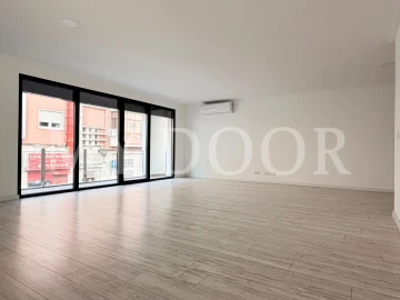 Apartamento T3 para Venda em Moscavide e Portela