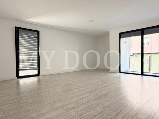 Apartamento T3 para Venda em Moscavide e Portela Foto 8
