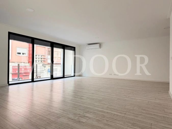 Apartamento T3 para Venda em Moscavide e Portela Foto 13