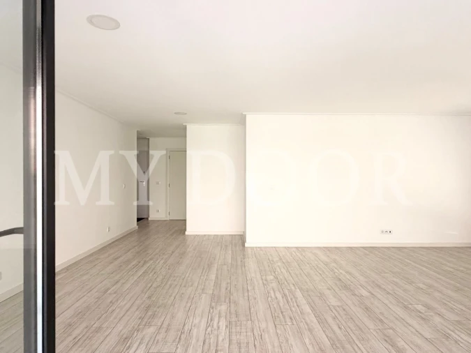 Apartamento T3 para Venda em Moscavide e Portela Foto 20