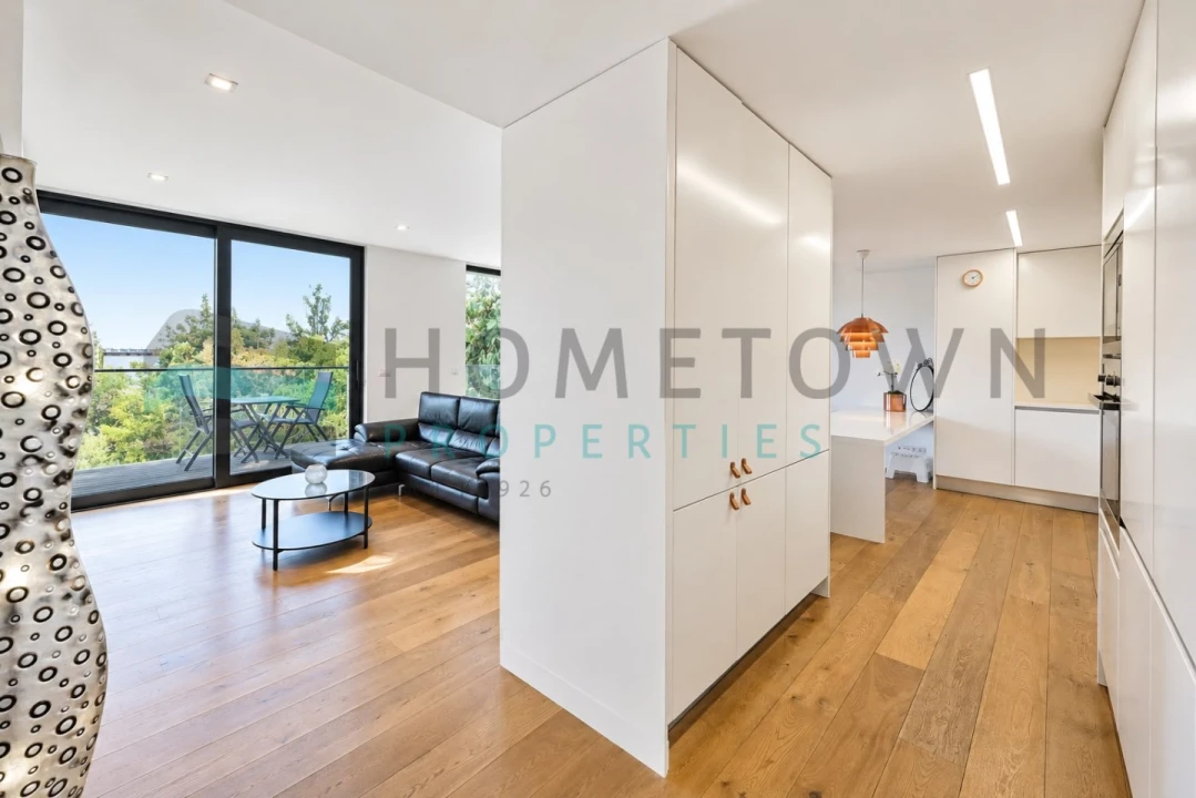 Apartamento T2 para Venda em Quarteira Foto 7