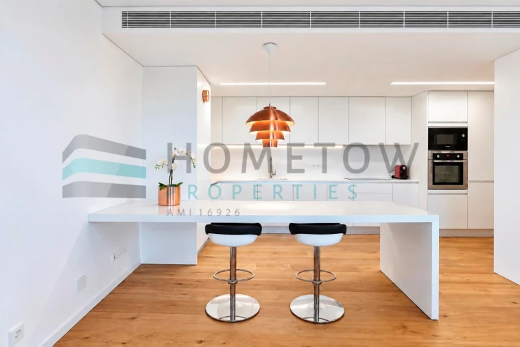 Apartamento T2 para Venda em Quarteira Foto 4