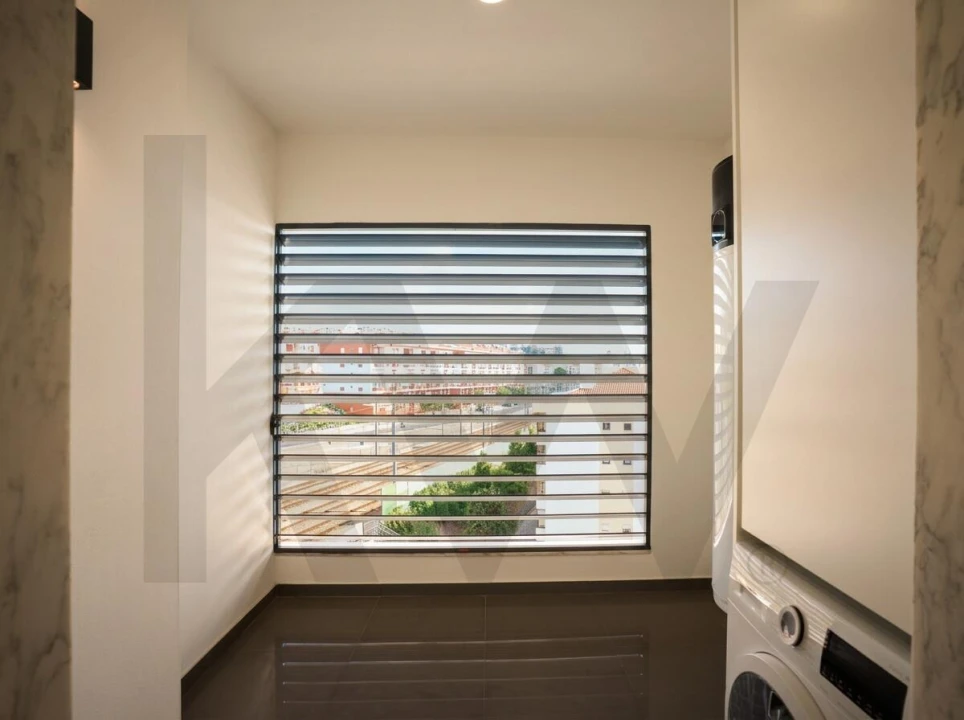 Apartamento T2 para Venda em Venteira Foto 8