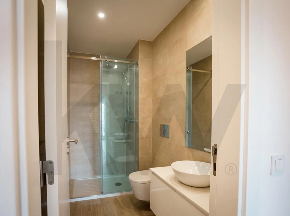 Apartamento T2 para Venda em Venteira Foto 15